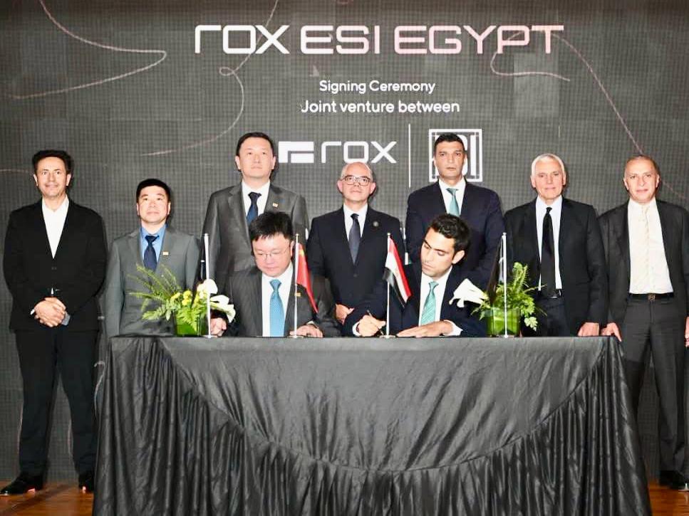  شركة السيد مكاوي بالتحالف مع مجموعة عز العرب فى تصنيع ROX1 